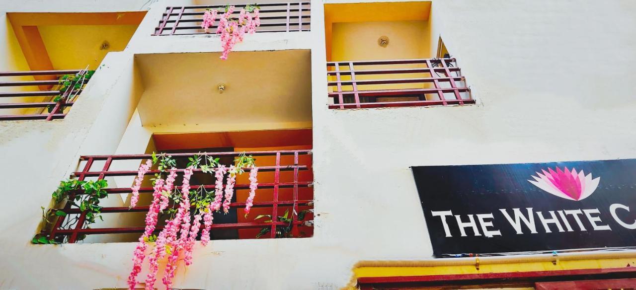 The White Canyon Hotel Varanasi Exterior photo