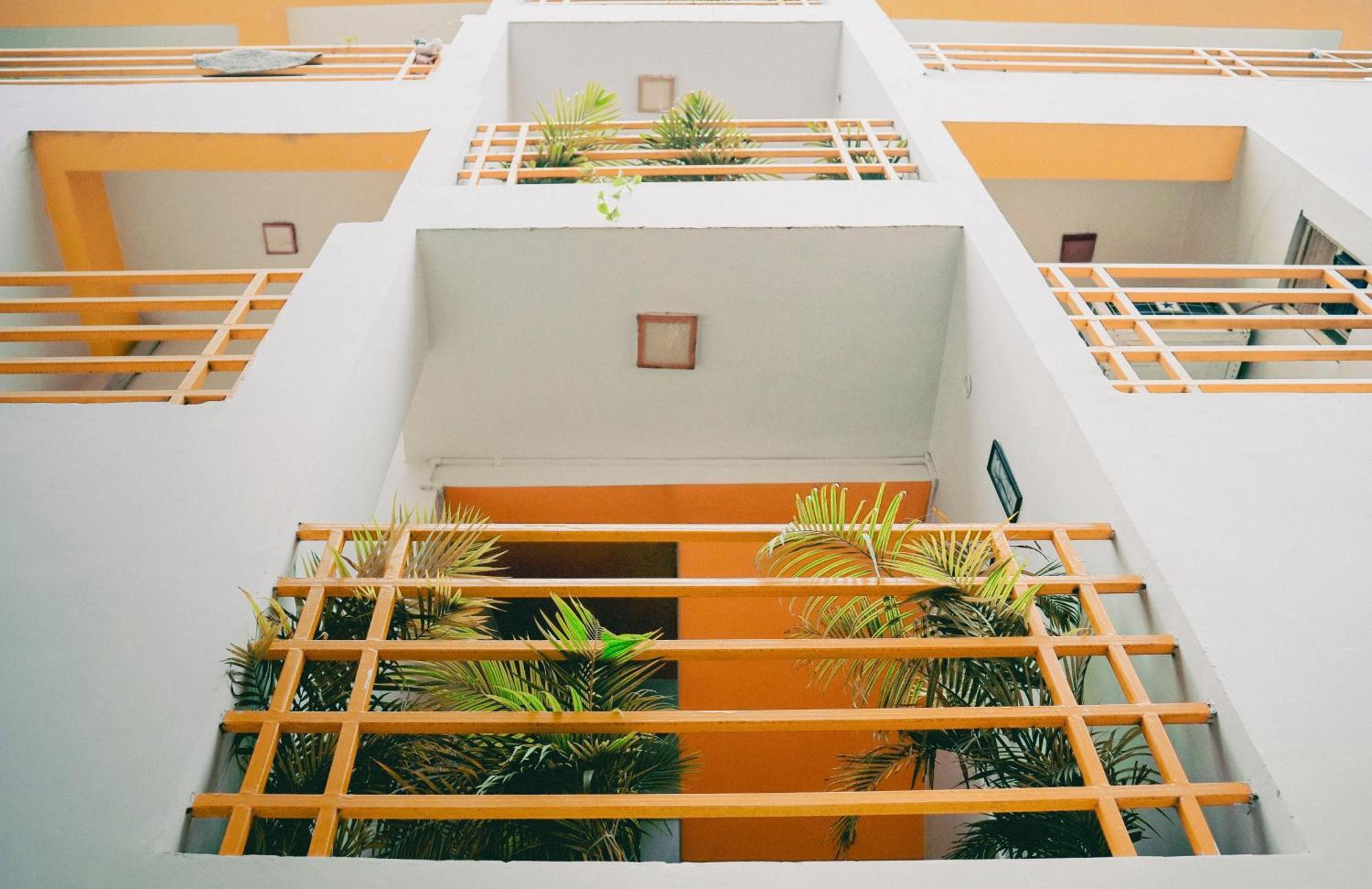 The White Canyon Hotel Varanasi Exterior photo